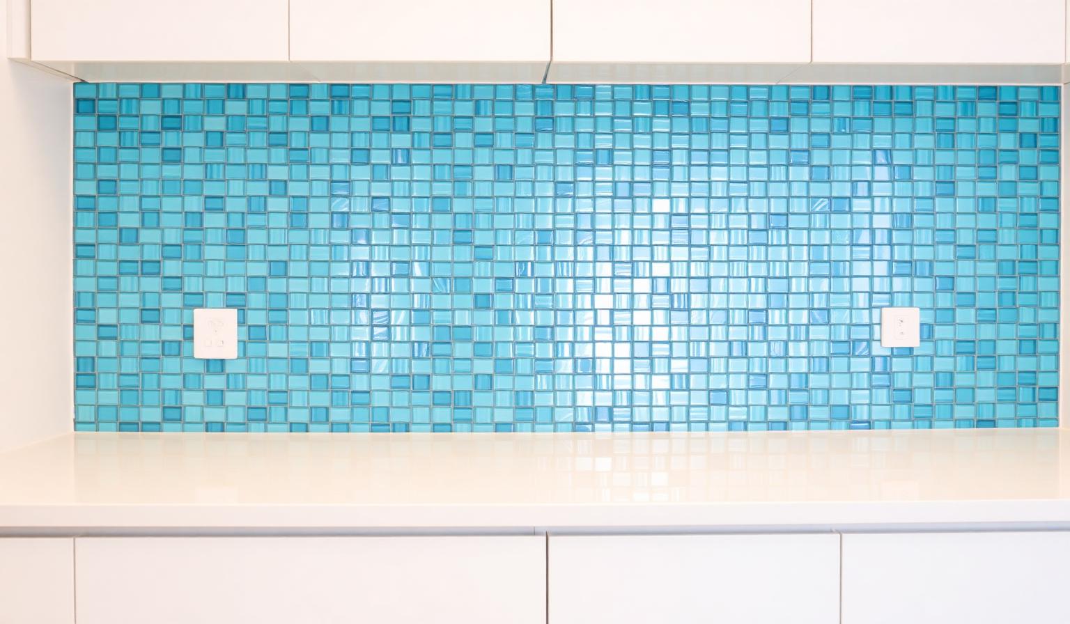 Decorative glass tile backsplash in a Carroll Iowa kitchen